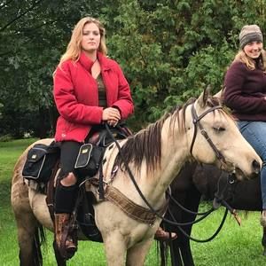 Meet your Posher, Brittany